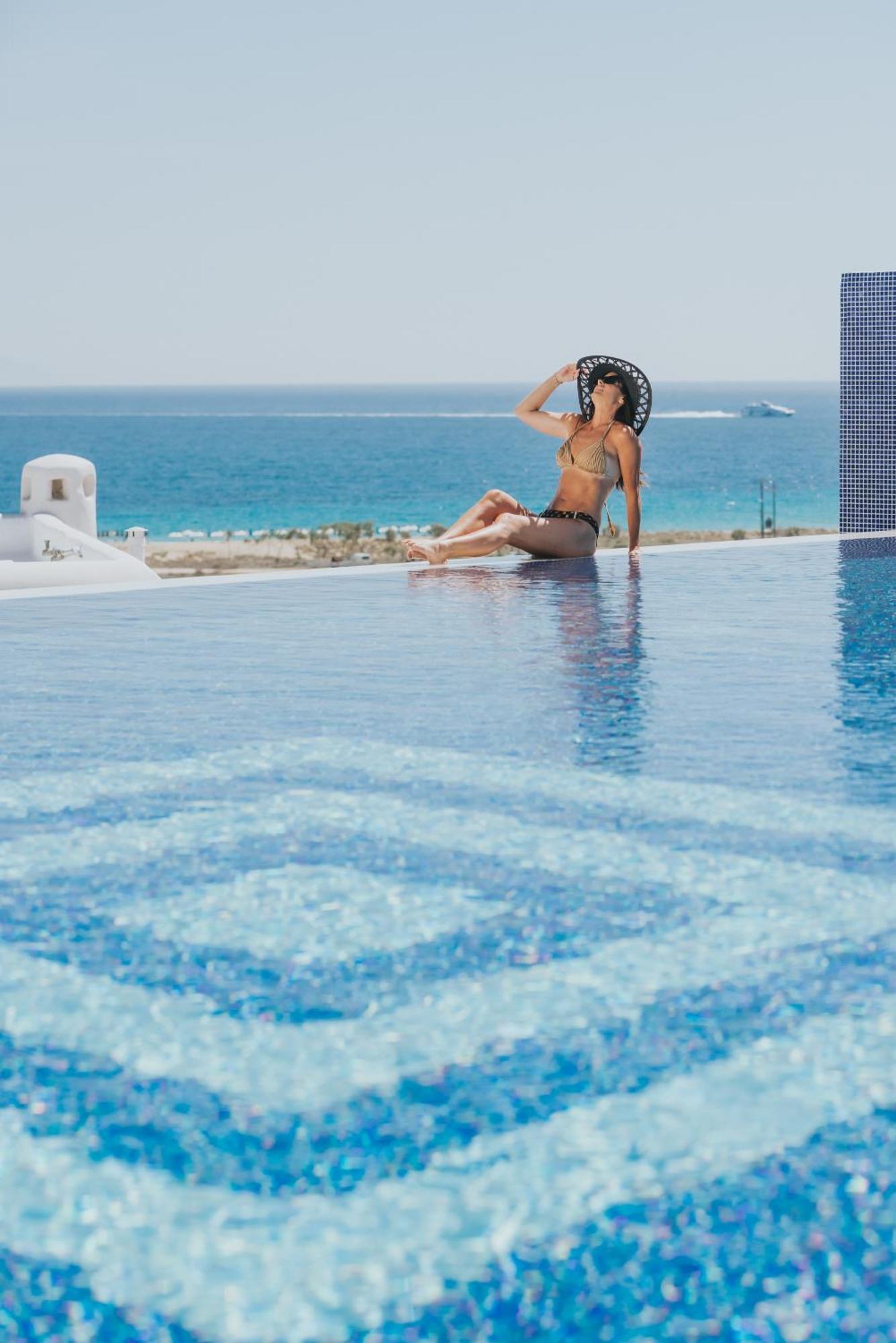 Naxos Grand Hotel Naxos City Екстериор снимка