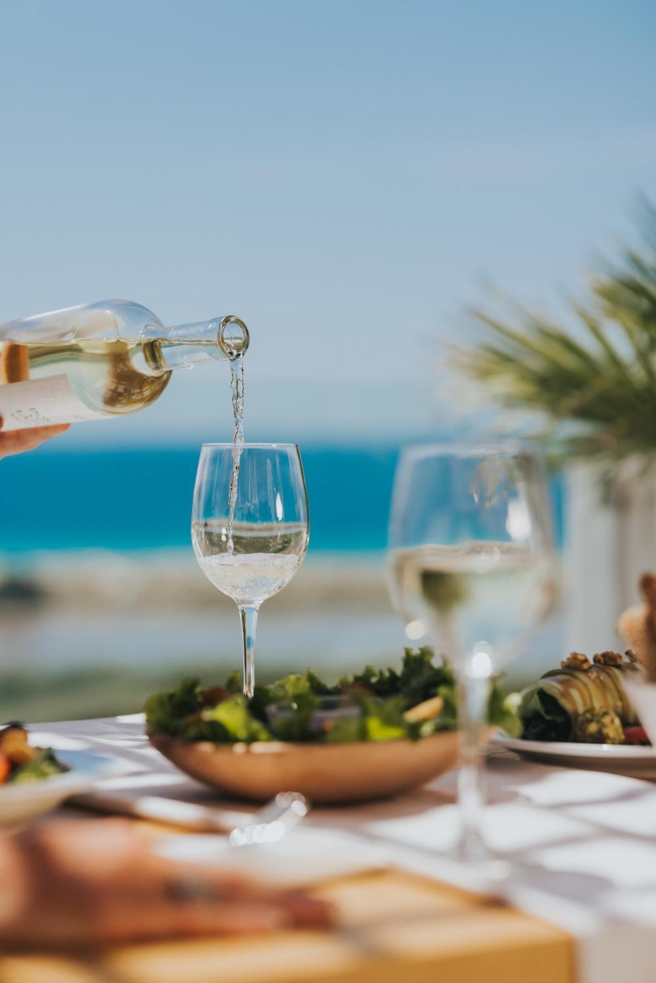Naxos Grand Hotel Naxos City Екстериор снимка